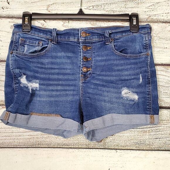 Old Navy Women’s Boyfriend Jean Shorts Size 12 Distressed Button Fly Cuffed - Picture 1 of 7
